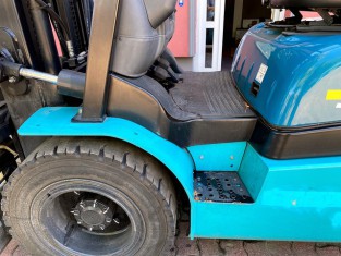 Použitý vysokozdvižný vozík YALE 13FL30