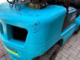 Použitý vysokozdvižný vozík YALE 13FL30