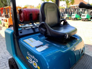 Použitý vysokozdvižný vozík YALE 13FL30